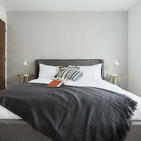 牛津The Century Chalet - Contemporary 2Bdr Townhouse With Parking公寓 外观 照片